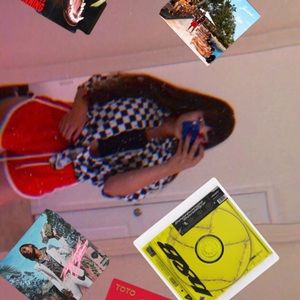 Meet your Posher, Antonia